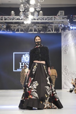 Hsy-kingdom-bridal-wear-dresses-collection-at-plbw-2016-5