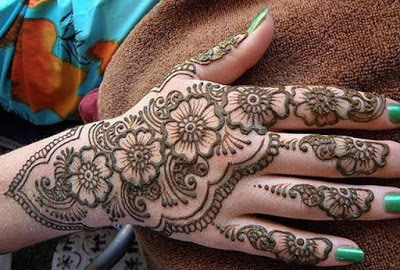 special-chand-raat-henna-designs-for-eid-2016-17-for-hands-1