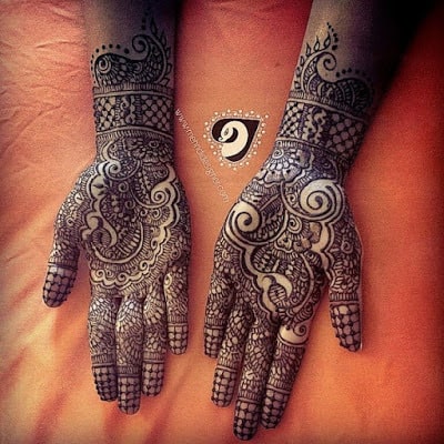 special-chand-raat-henna-designs-for-eid-2016-17-for-hands-6