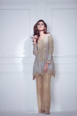 ayesha-somaya-trousseau-women-winter-dresses-collection-2016-17-full-catalog-4