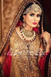 mariam-special-bridal-makeup-&-latest-party-makeup-ideas-2016-17-7