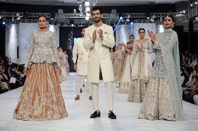 sania-maskatiya-bridal-dresses-collection-at-pfdc-l’oréal-paris-bridal-week-2016-14