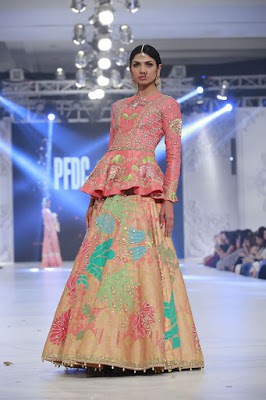 ali-xeeshan-bridal-wear-collection-at-pfdc-l-oreal-paris-bridal-week-2016-14