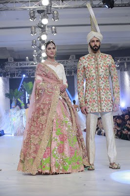 ali-xeeshan-bridal-wear-collection-at-pfdc-l-oreal-paris-bridal-week-2016-6