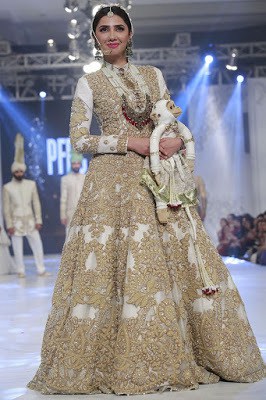 ali-xeeshan-bridal-wear-collection-at-pfdc-l-oreal-paris-bridal-week-2016-9