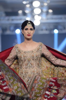 shamsha-hashwani-designer-bridal-lehenga-dresses-at-plbw-2016-3