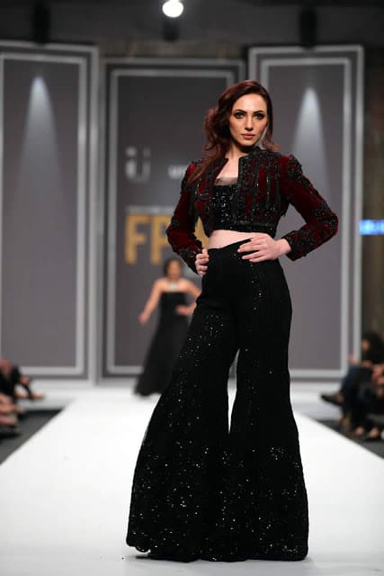 sobia-nazir-pakistani-bridal-dresses-2016-collection-at-fpw-2016-8