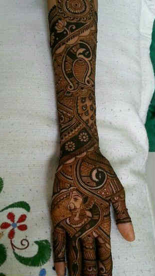 best-and-simple-Indian-bridal-mehndi-designs-for-hands-for-beginner-20