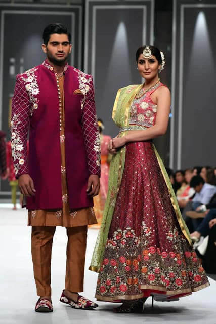 deepak-perwani-bridal-dresses-designs-for-wedding-at-fpw-2016-7