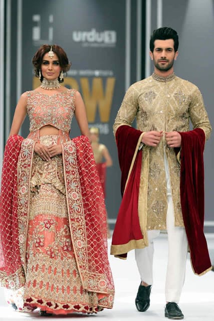 saira-rizwan-bridal-wear-dresses-designs-for-wedding-at-fpw-2016-3