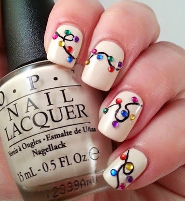 classy-and-stylish-christmas-nail-art-designs-for-girls-17