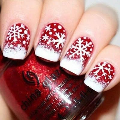classy-and-stylish-christmas-nail-art-designs-for-girls-7