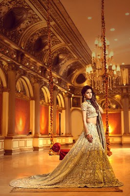 Erum-Khan-nawabzaadi-new-design-bridal-dresses-2017-collection-8