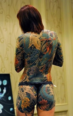 Latest-Stylishly-Challenging-Back-Tattoos-Ideas-for-Women-18