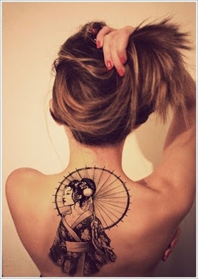 Latest-Stylishly-Challenging-Back-Tattoos-Ideas-for-Women-6