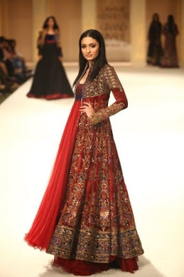 New-Stylish-Designer-Floor-Length-Anarkali-Wedding-Dresses-Collection-17