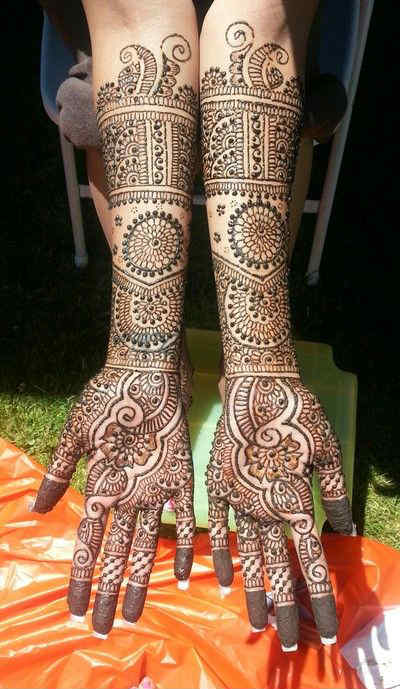 Bridal Mehndi Designs For Full Hands And Legs Mehndi Bridal Hand Dulhan ...