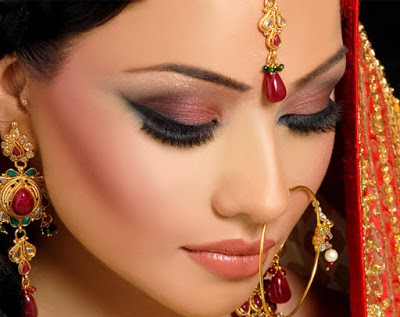 the-attraction-of-asian-bridal-makeup-for-modern-girls-1