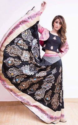 Amna Ajmal bridal wear & groom Dresses 2018 collection (3)