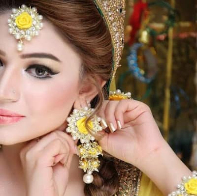 Stylish And Trendy Pakistani Bridal Wedding Hairstyles For