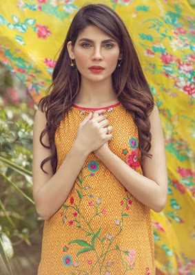 Alkaram-summer-embroidered-lawn-prints-dresses-2017-collection-6