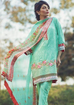 Alkaram-summer-embroidered-lawn-prints-dresses-2017-collection-8