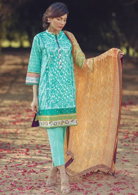 Alkaram-summer-embroidered-lawn-prints-dresses-2017-collection-9