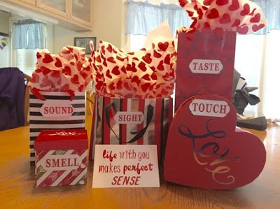 Romantic valentines day five Senses gifts ideas for him