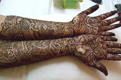 beautiful-mehndi-designs-pictures-for-hands