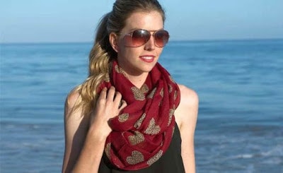 Best-Ways-To-Wear-An-Infinity-Scarf-in-Summer-For-Attractive-Look-2