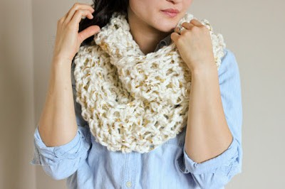 Chunky Crochet Infinity Scarf Pattern