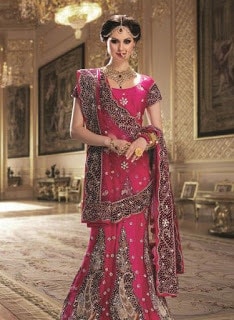 Indian-designer-bridal-lehenga-saree-fashion-trends-for-girls-12