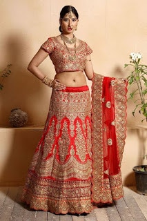Indian-designer-bridal-lehenga-saree-fashion-trends-for-girls-3
