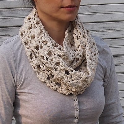 lace infinity scarf crochet pattern