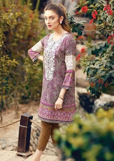 Alkaram-summer-cardinal-regal-2017-embroidered-lawn-collection-7