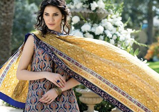 Alkaram-summer-printed-lawn-elegance-2017-collection-1