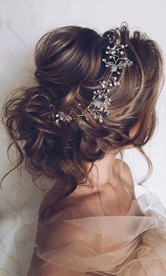 Beautiful-bridal-updo-hairstyles-to-showcase-your-personality-8