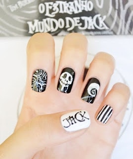 Create-halloween-nail-designs-and-nail-polish-tips-9