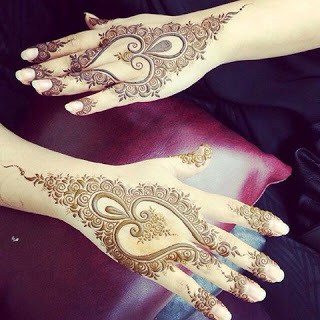 Easy-heart-shaped-mehndi-designs-images-for-hands-2