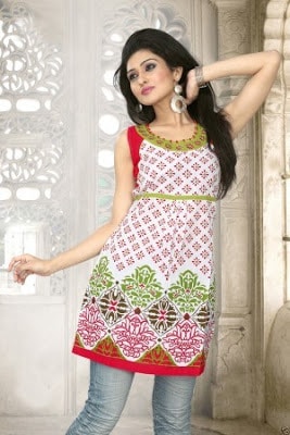 Latest-indian-summer-kurti-designs-with-lace-for-women-8