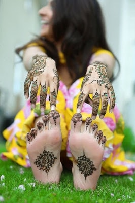 mehndi designs for hands simple and easy