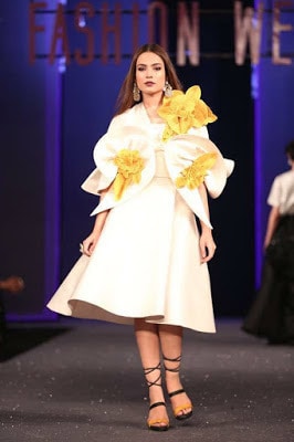 Sana-safinaz-collection-2017-at-sunsilk-fashion-week-13