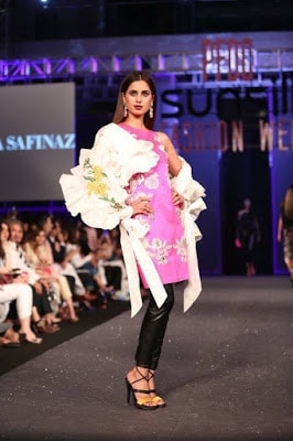 Sana-safinaz-collection-2017-at-sunsilk-fashion-week-5