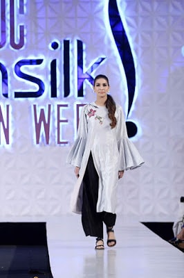 Sania-maskatiya-cruise-collection-pfdc-sunsilk-fashion-week-2017-12