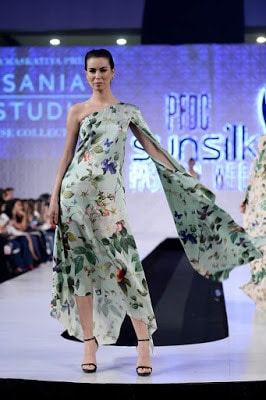 Sania-maskatiya-cruise-collection-pfdc-sunsilk-fashion-week-2017-7