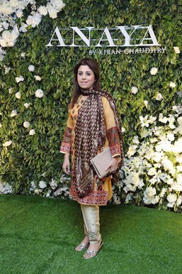 Anaya-by-kiran-chaudhry-eid-collection-2017-luxury-women-dresses-12