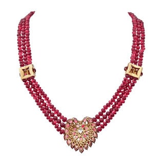 Classy-Ruby-Diamond-Pendant-in-Reddish-Crystal-Row-Necklace