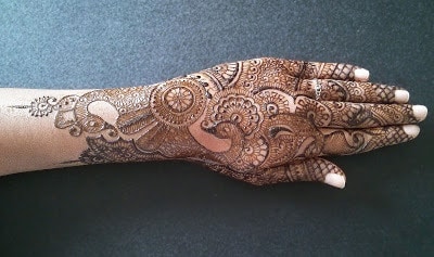 Latest-asha-savla-bridal-mehndi-designs-that-you-will-love-10