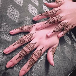 New-style-eid-mehndi-designs-for-full-hands-that-you-must-try-5