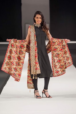 Komal-Nasir-Latest-Shawl-Collection-1